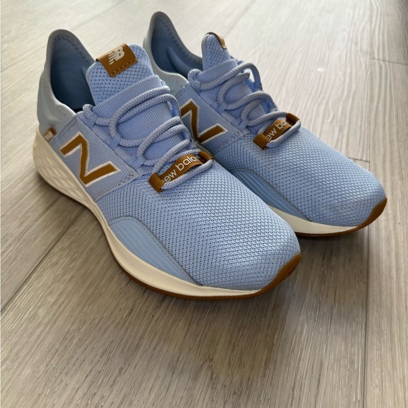 New Balance Fresh Foam Roav V1 Running Shoe 6 Frost Blue PEROVBF Athletic - Picture 2 of 7